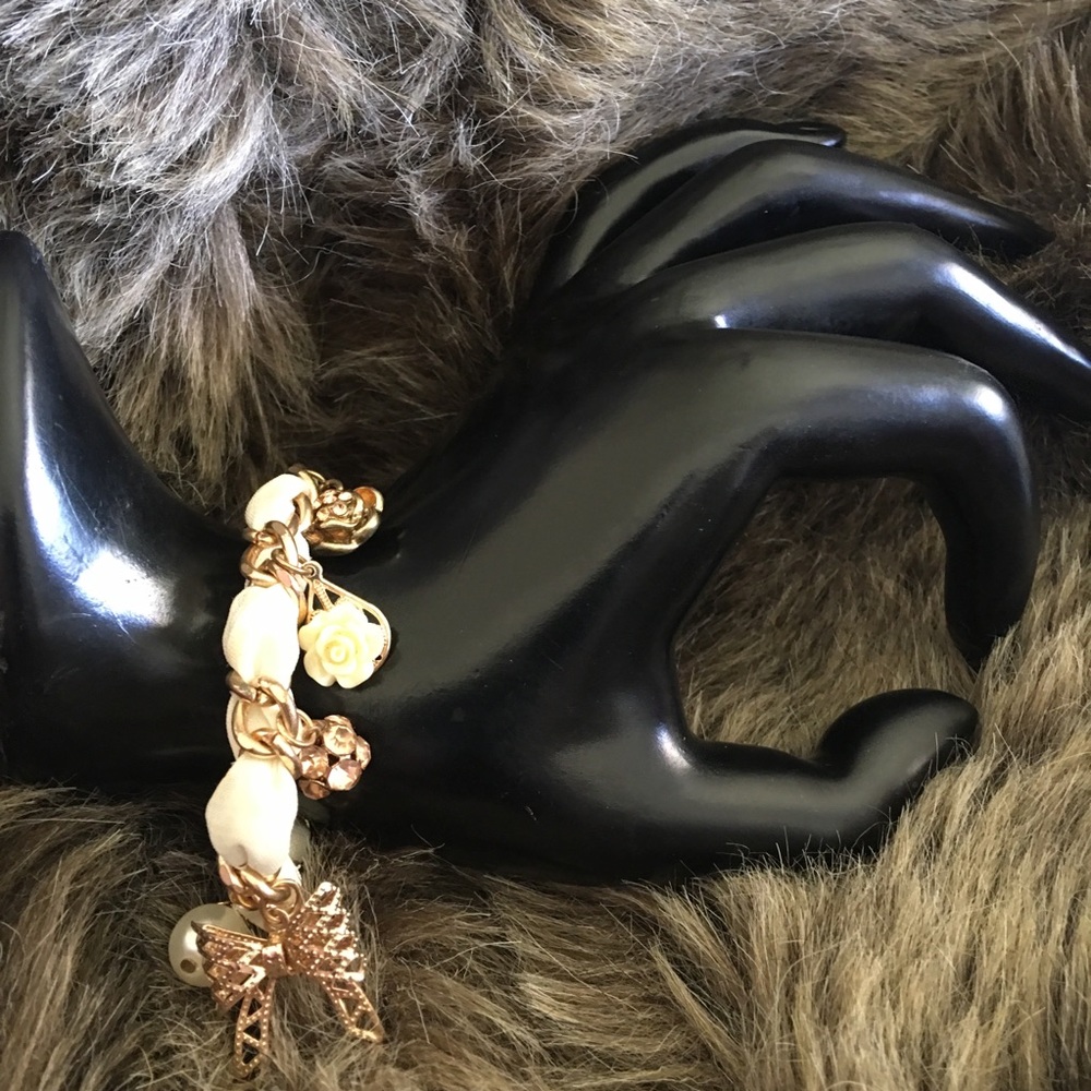 Victorian style cream silk chain charm bracelet